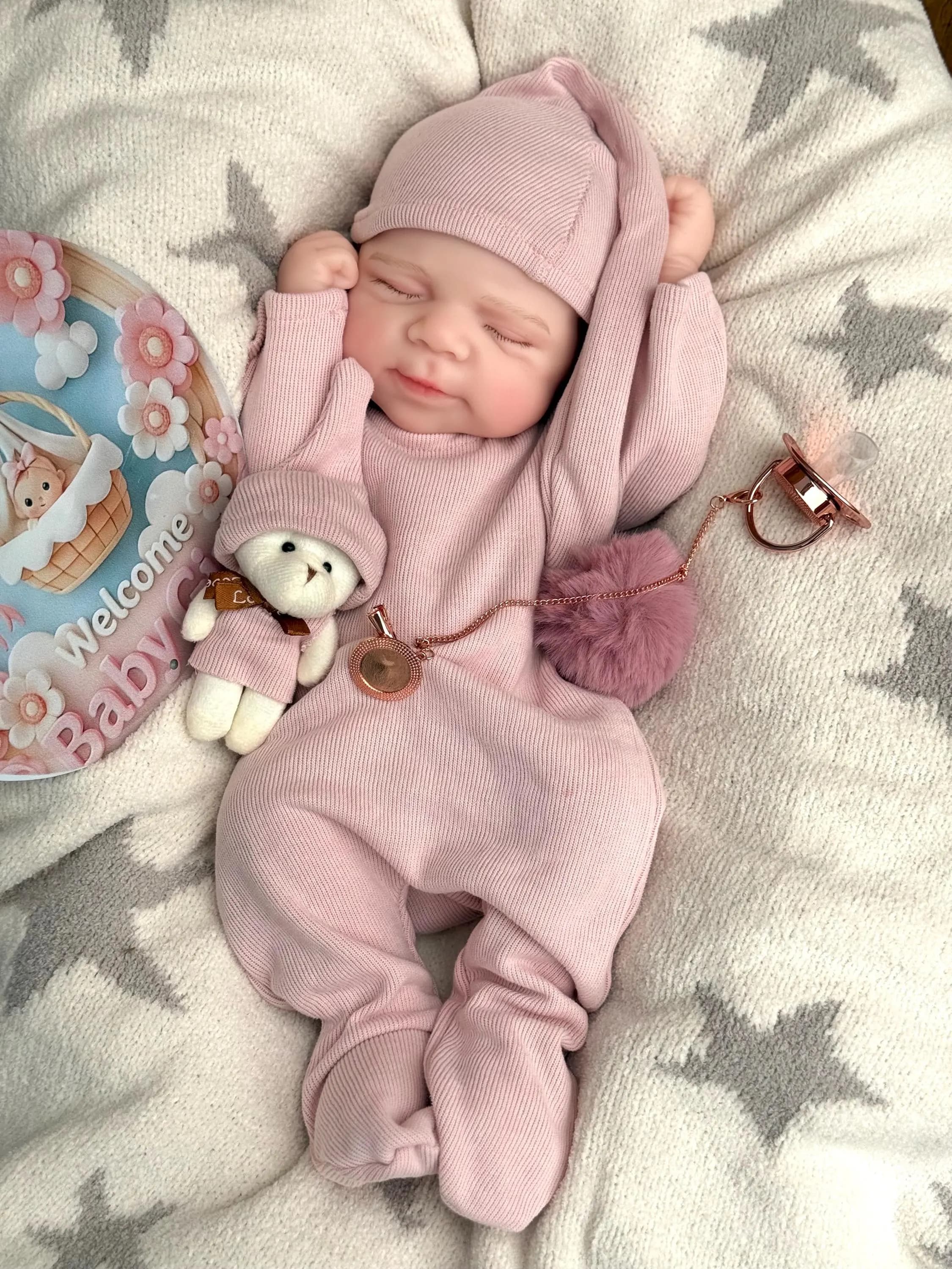 Silicone reborn baby girl – 20 inch, 7 lbs