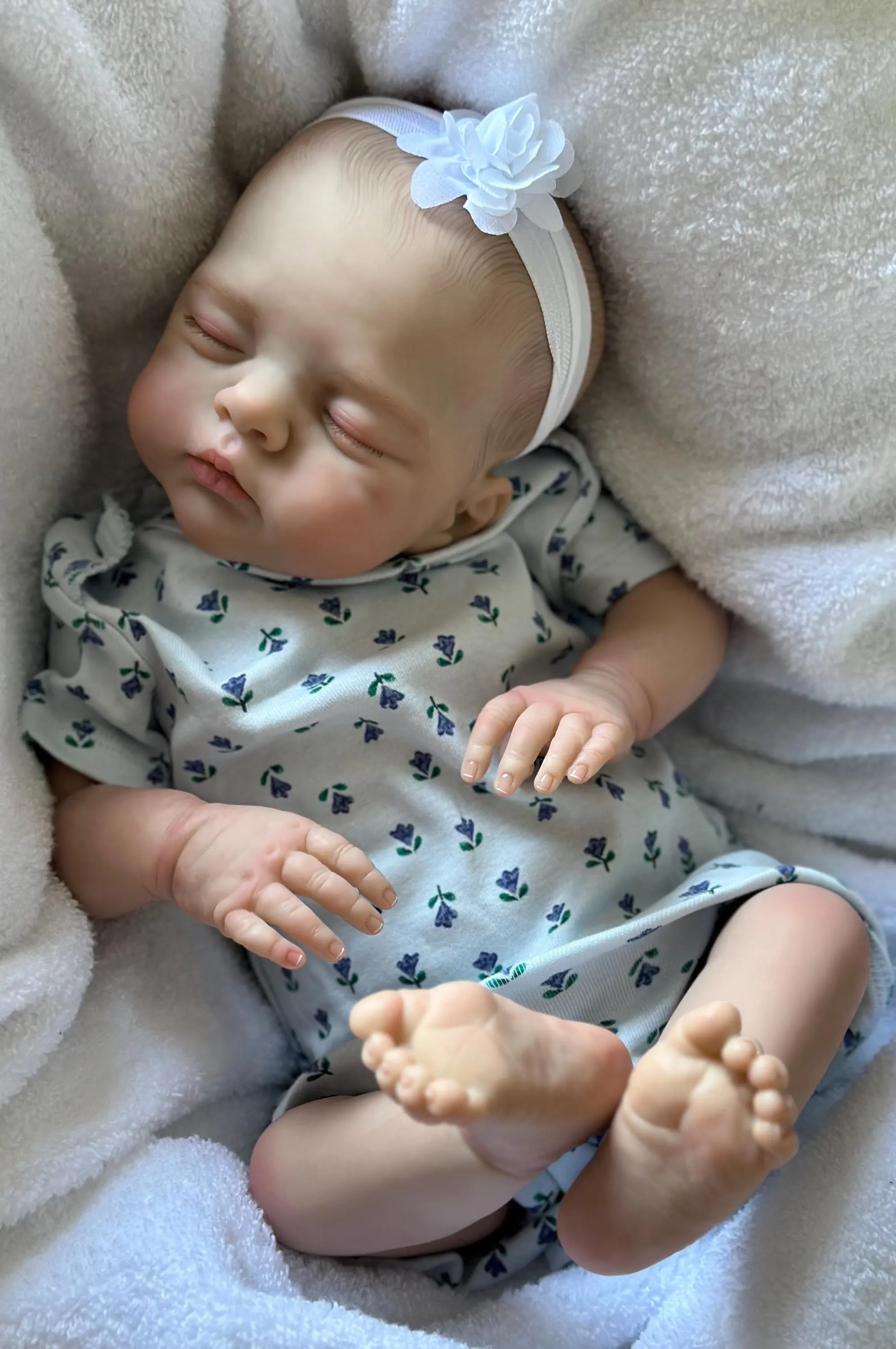 Weighted reborn baby – 18 inch, 5 lbs
