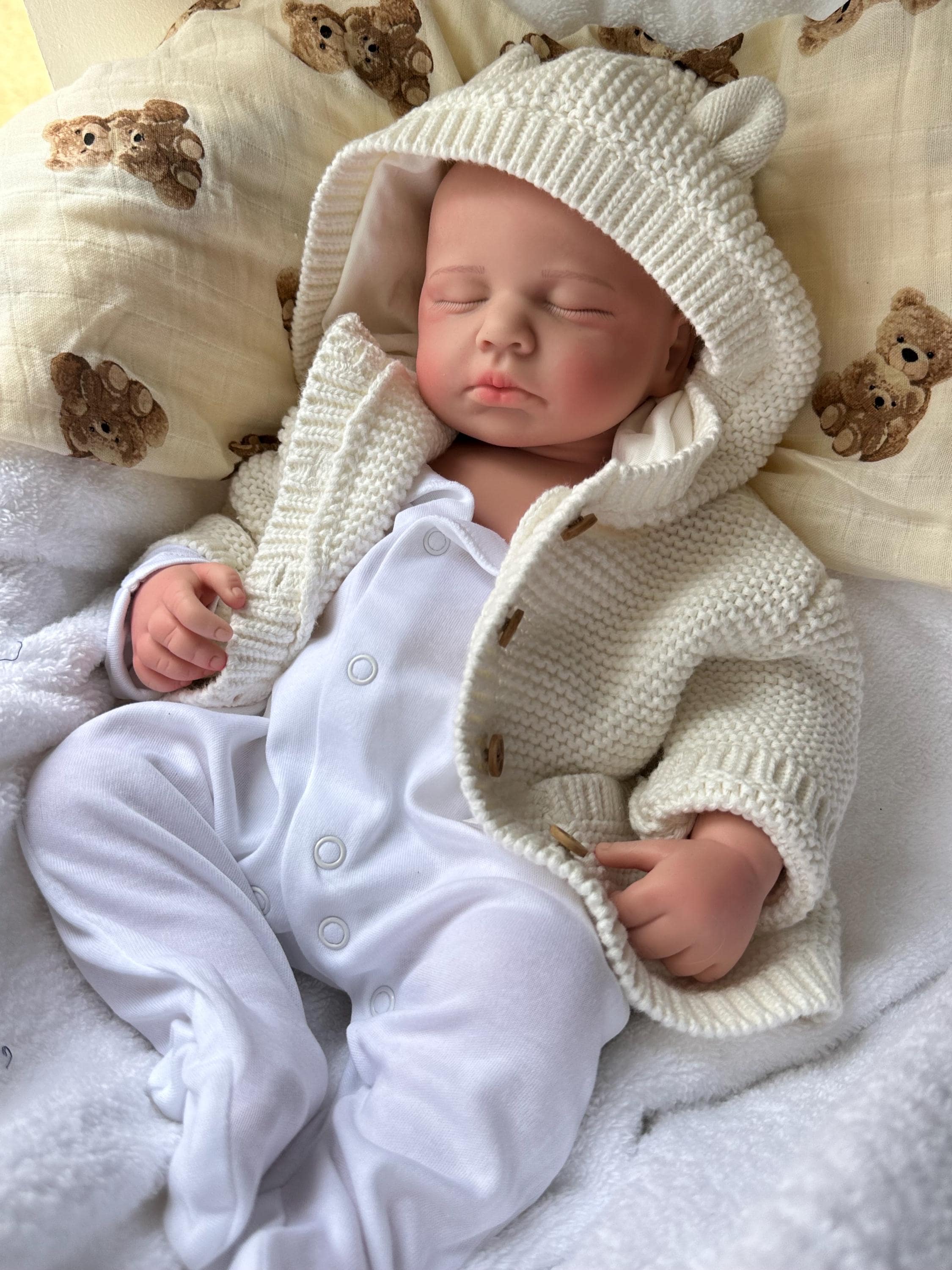 Silicone reborn baby girl – 17 inch, 5 lbs