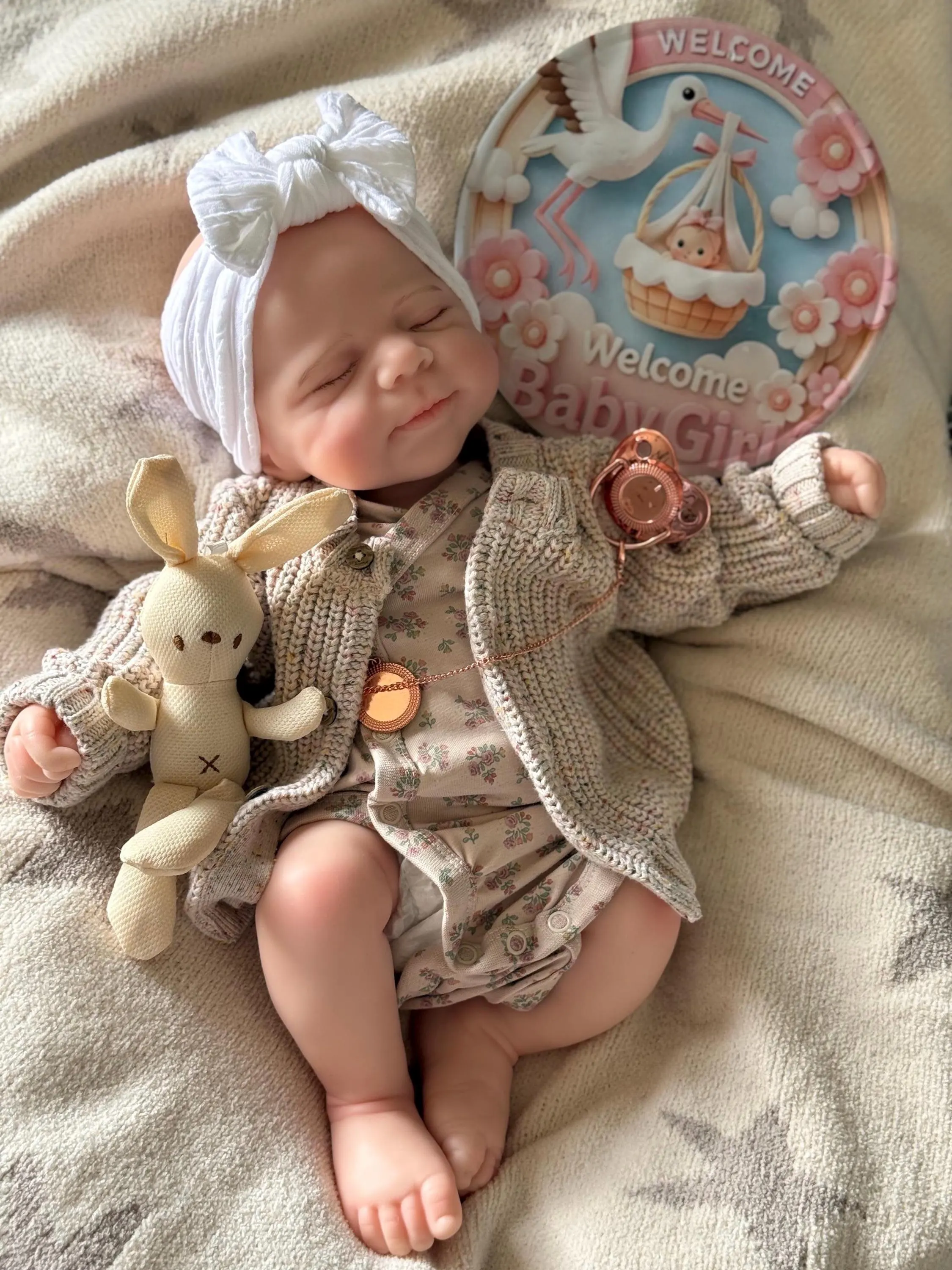 Silicone reborn baby girl – 20 inch, 7 lbs
